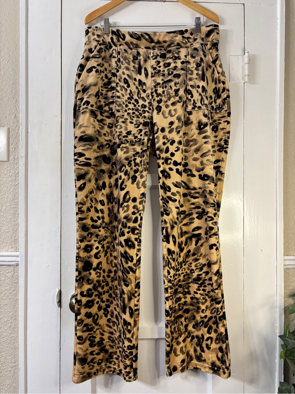 Juicy Couture Soft Velour Tan and Black Leopard  Print Lounge Pant